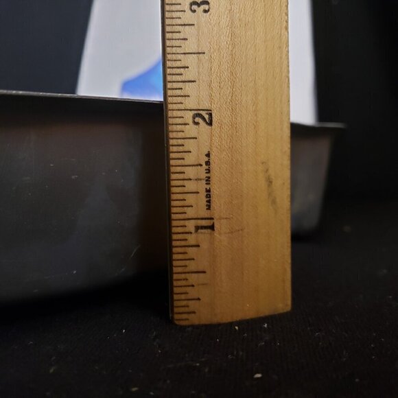 Wilton Spaceship Cake Pan with Color Instructions - Picture 6 of 10